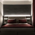 Varese Hotel 3*