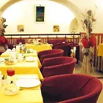 Varese Hotel 3*