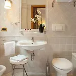 Varese Hotel