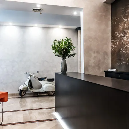 Varese Hotel 3*