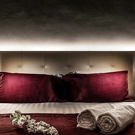 Varese Hotel 3*