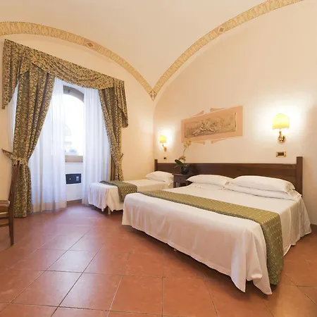 فندق Varese