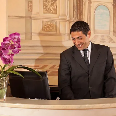 Varese Hotel 3*